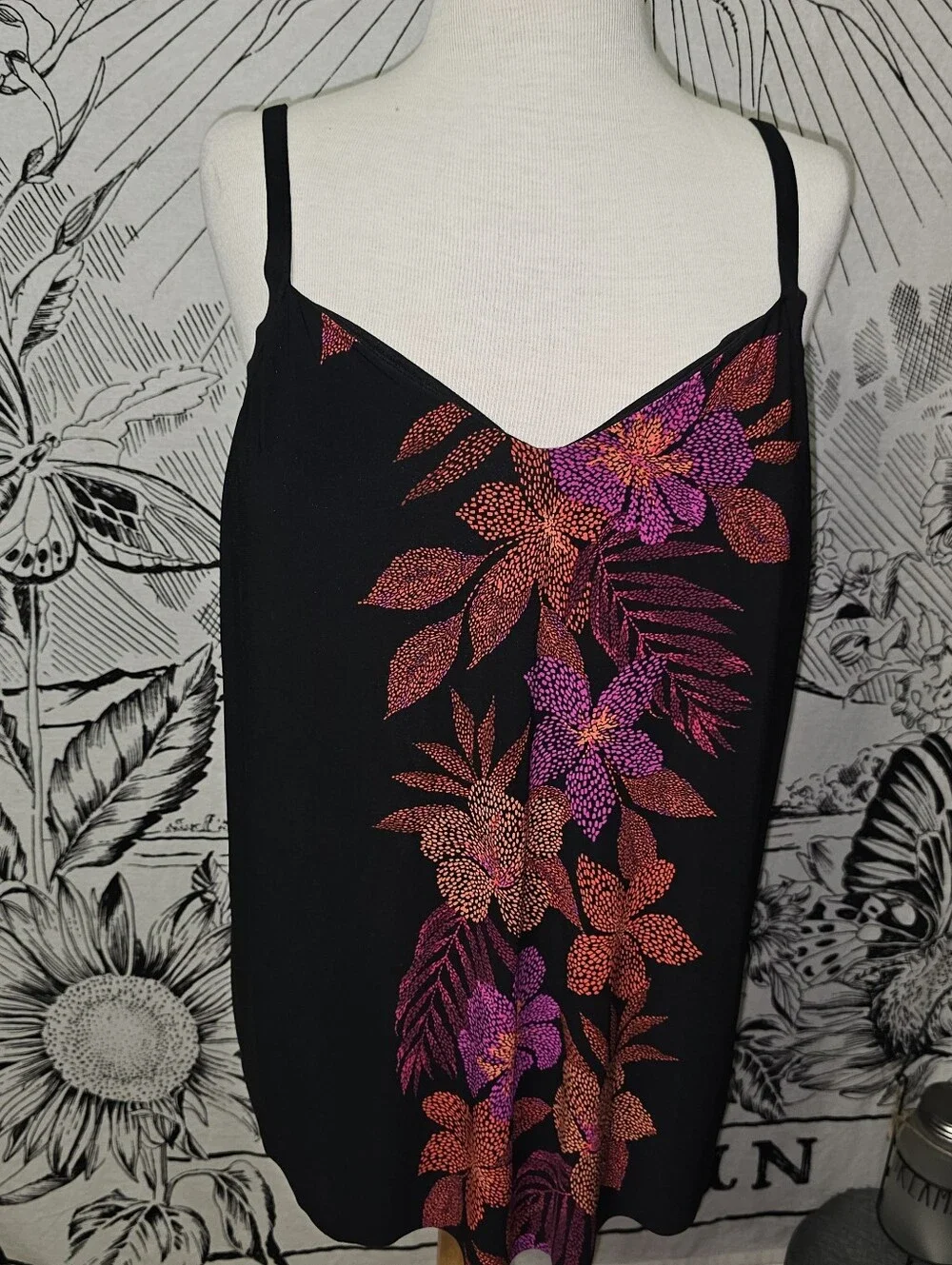 NWT Trimshaper Full Coverage Handkerchief V-Neck Tankini  Sz 16